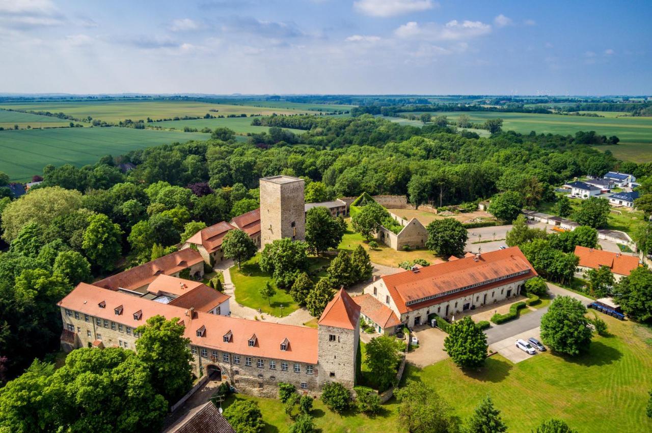Hotel Burg Wanzleben Kültér fotó