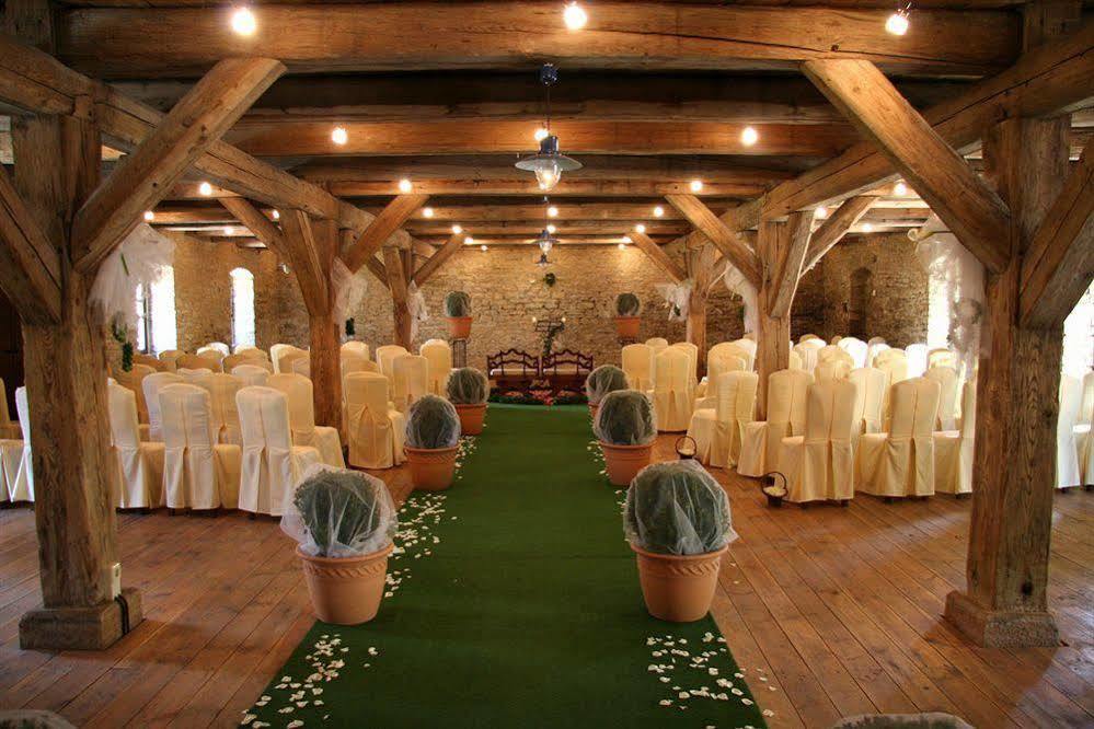 Hotel Burg Wanzleben Kültér fotó